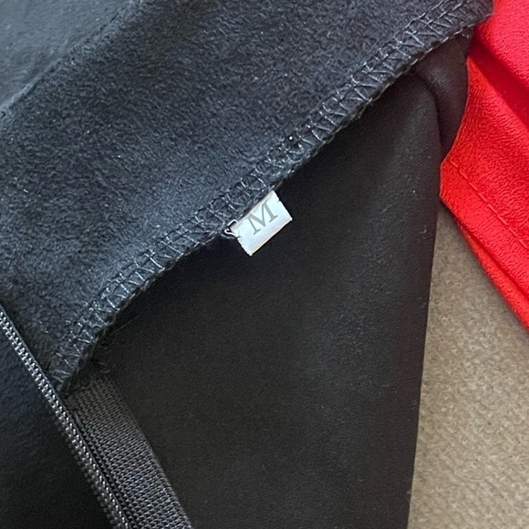 Black Faux Suede Mini Skirt Fringe Size Medium Cowgirl Western Career Clubbing - Picture 8 of 12